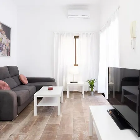 Romantic Retreat In Prime Position Apartment *